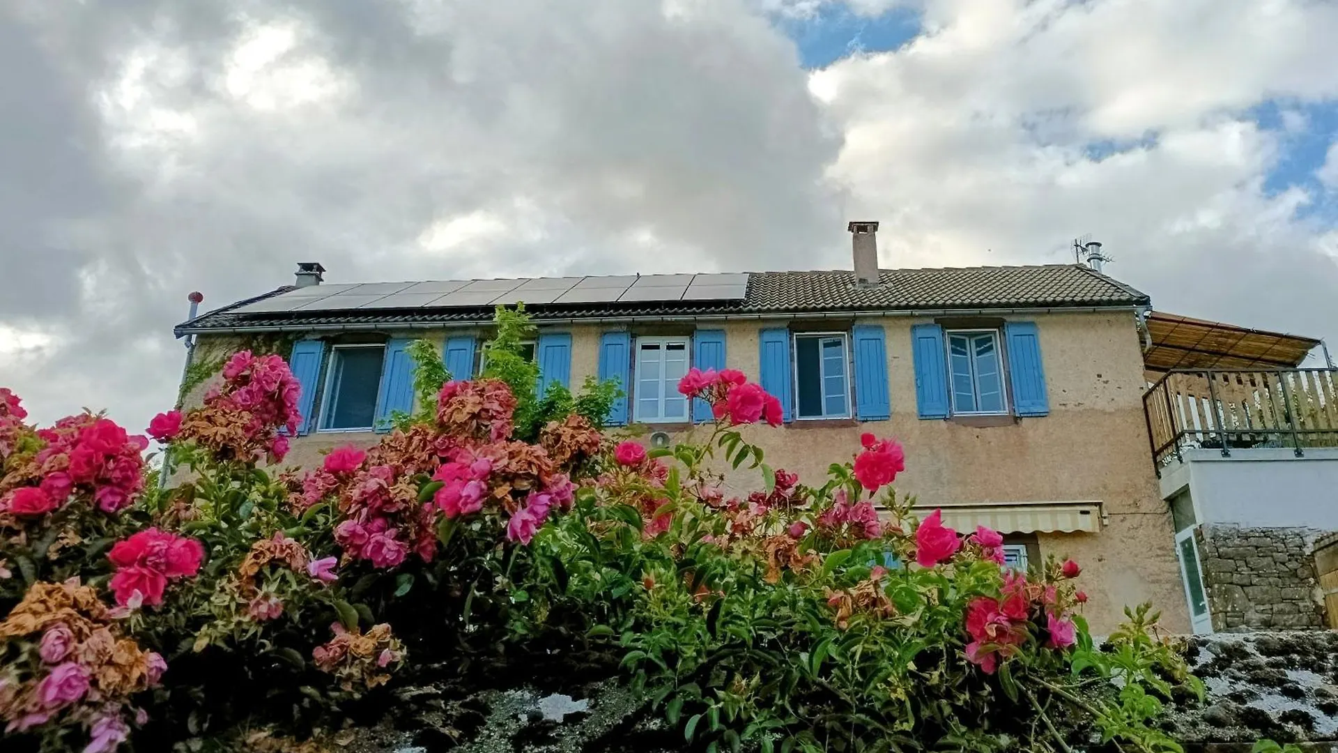 Ferienwohnung Chez Nathalie, A L'Ancienne Ecole! La Serre  Frankreich